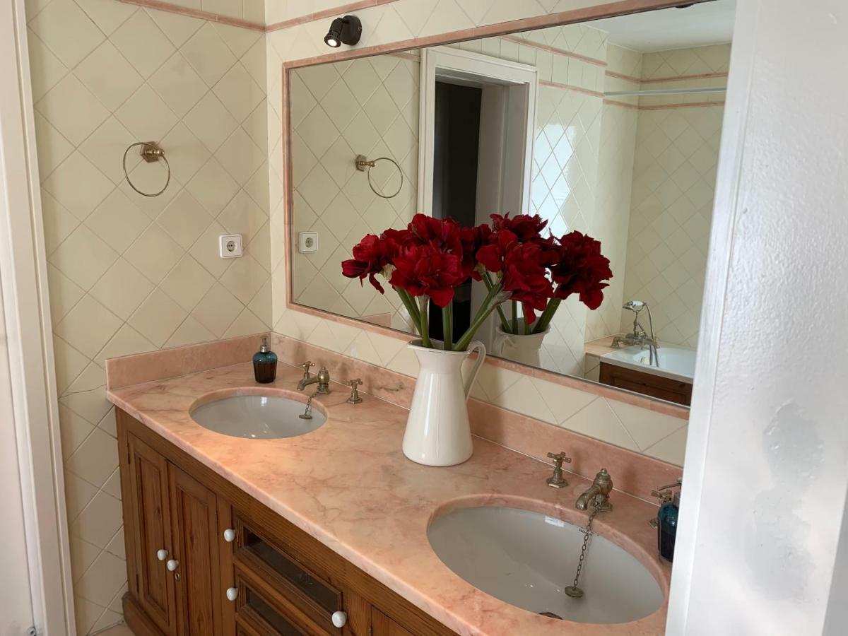 Aroeira Villa Near Lisbon- Daydream Pt 沙尔内卡 外观 照片
